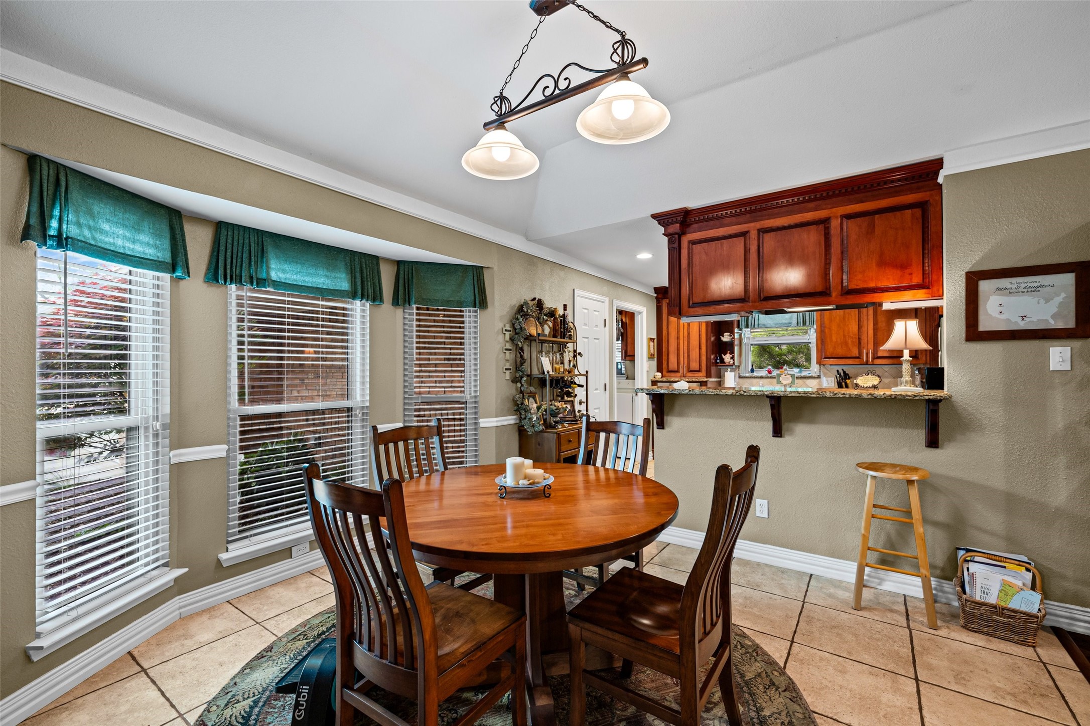 8902 Woodlawn Drive Granbury TX 76049