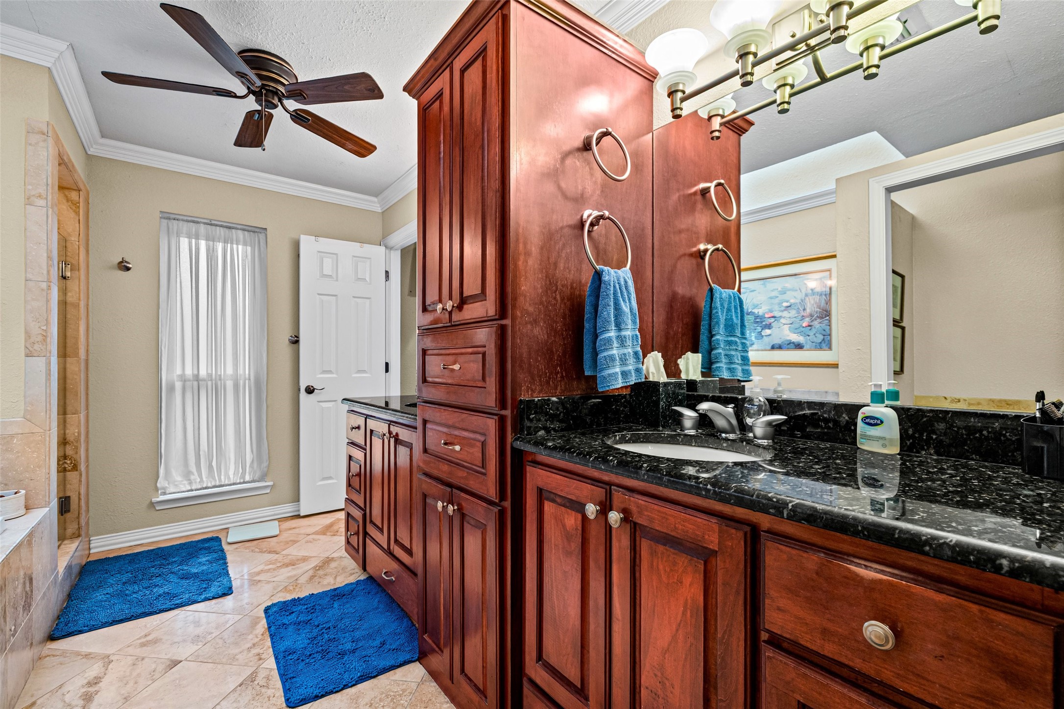 8902 Woodlawn Drive Granbury TX 76049