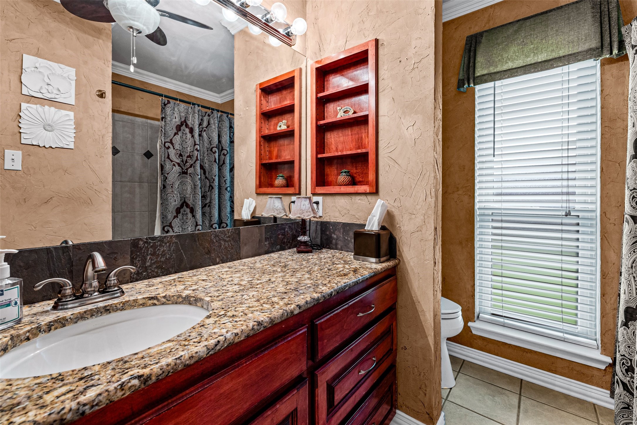 8902 Woodlawn Drive Granbury TX 76049