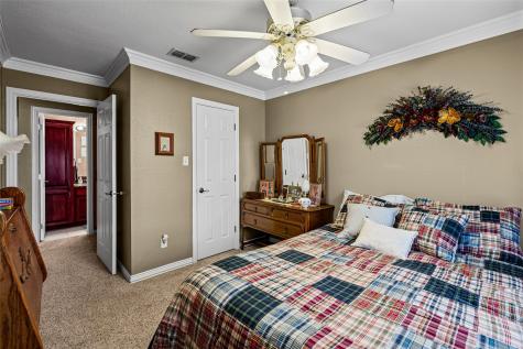 8902 Woodlawn Drive Granbury TX 76049
