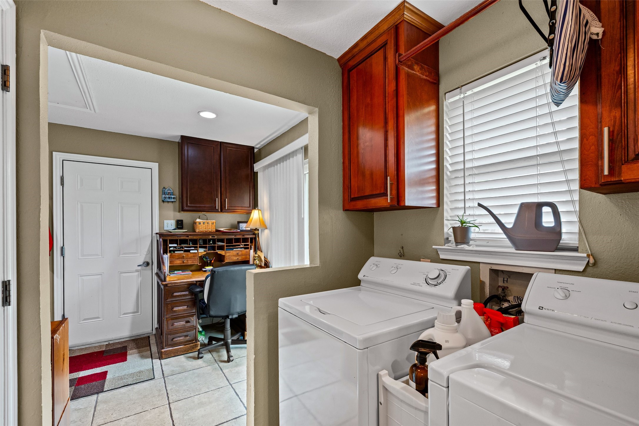 8902 Woodlawn Drive Granbury TX 76049