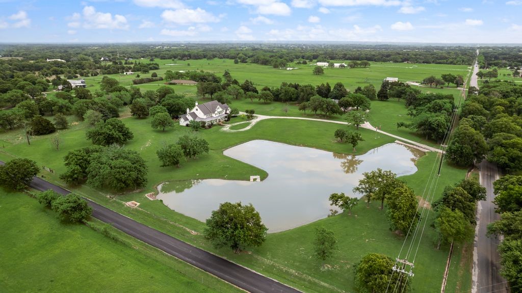 2880 County Road 249 Poetry TX 75160