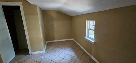 8613 Elam Road Dallas TX 75217