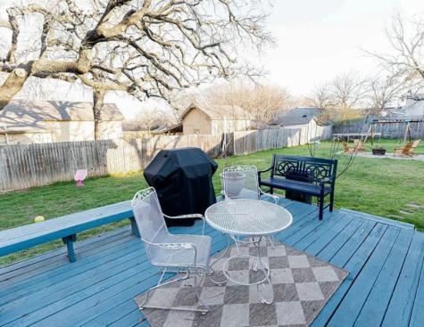 713 W Spring Street Weatherford TX 76086