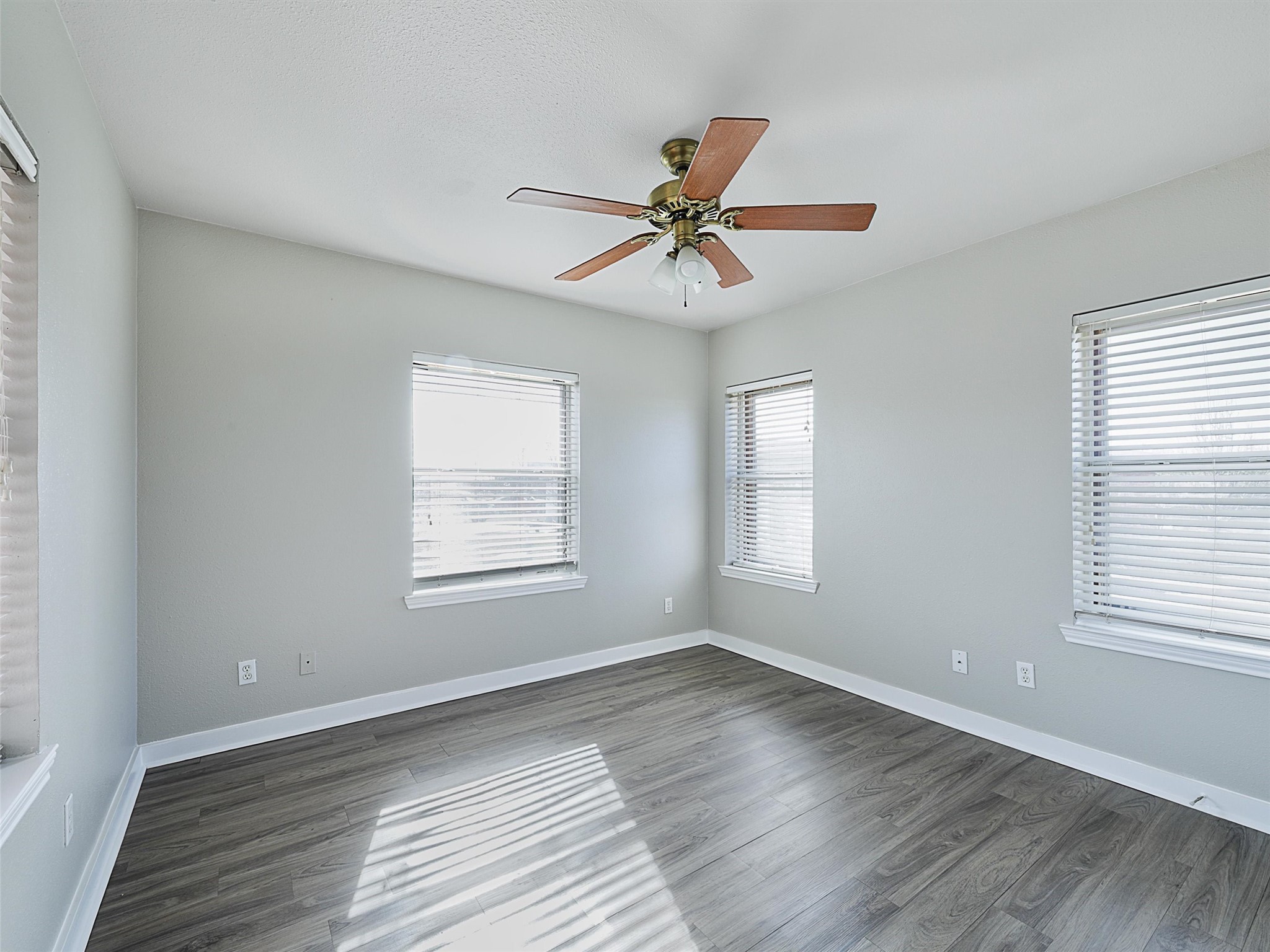 707 Doris Lane Gunter TX 75058