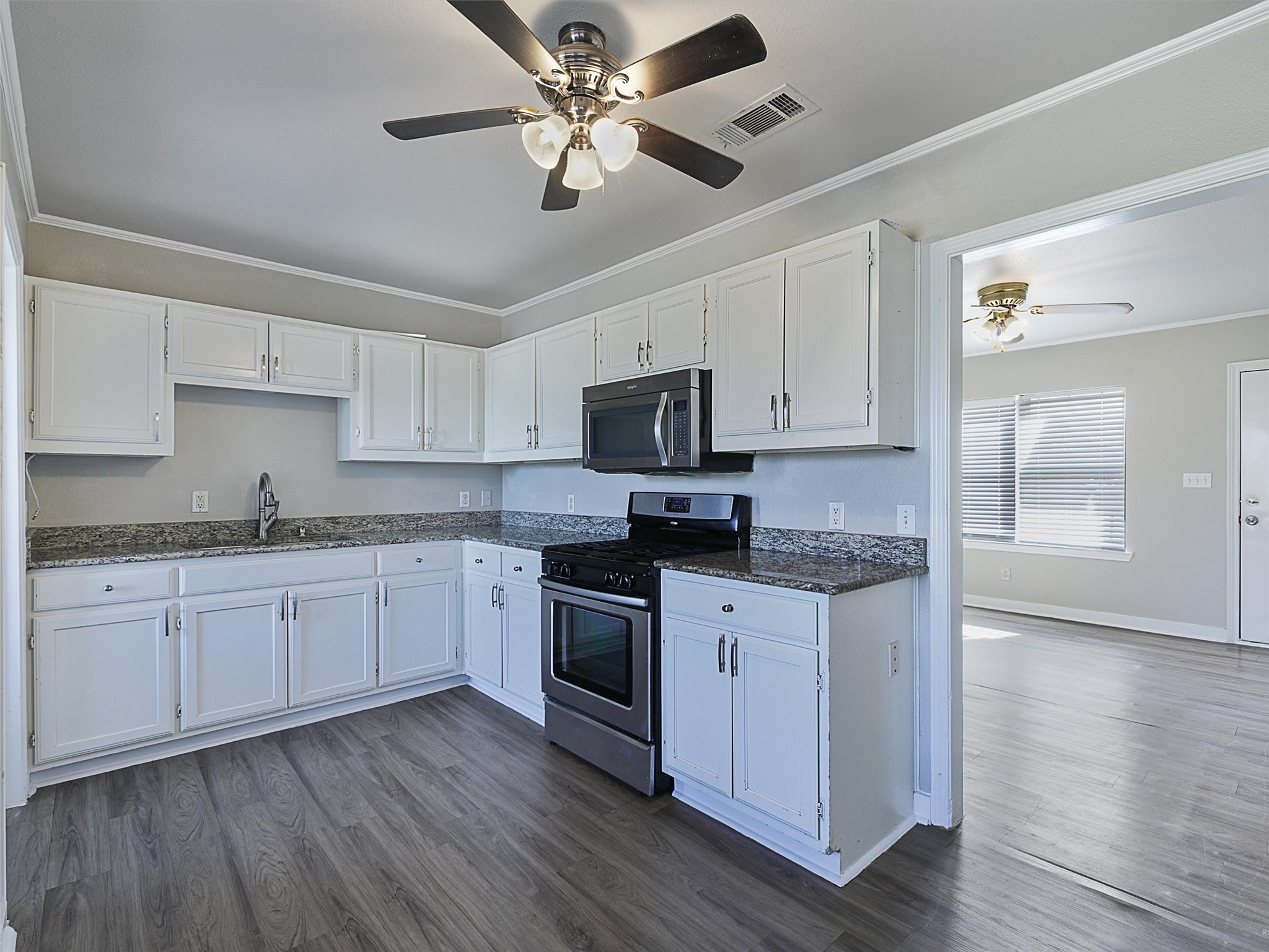 707 Doris Lane Gunter TX 75058