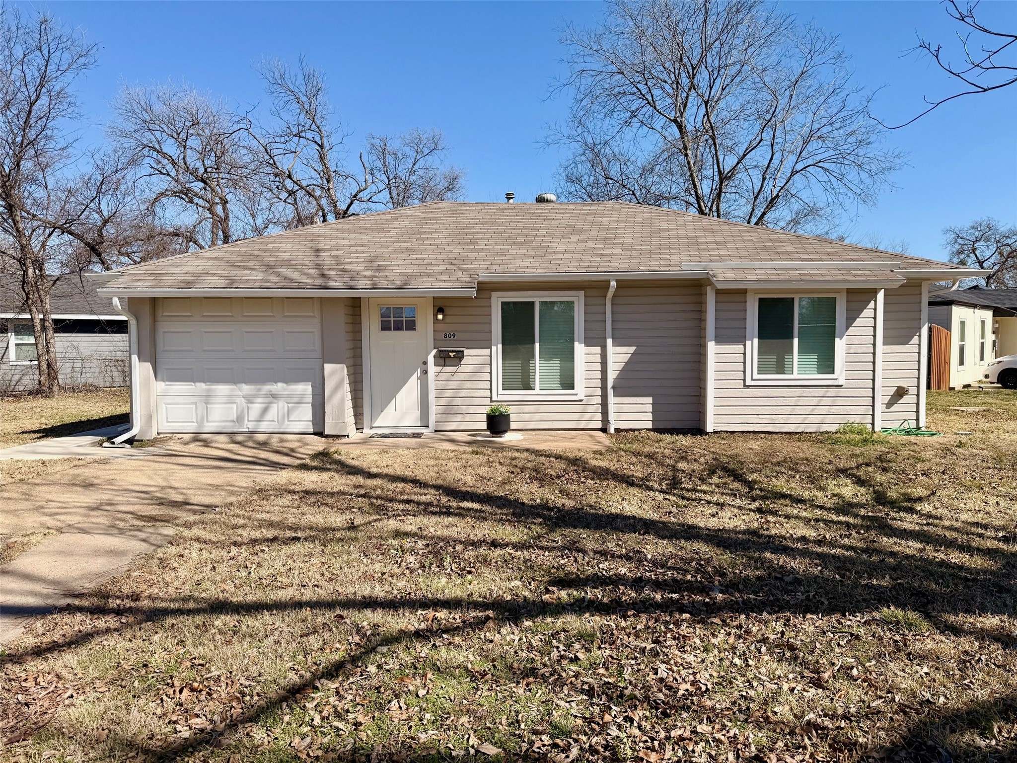 809 Shawnee Trace Grand Prairie TX 75051
