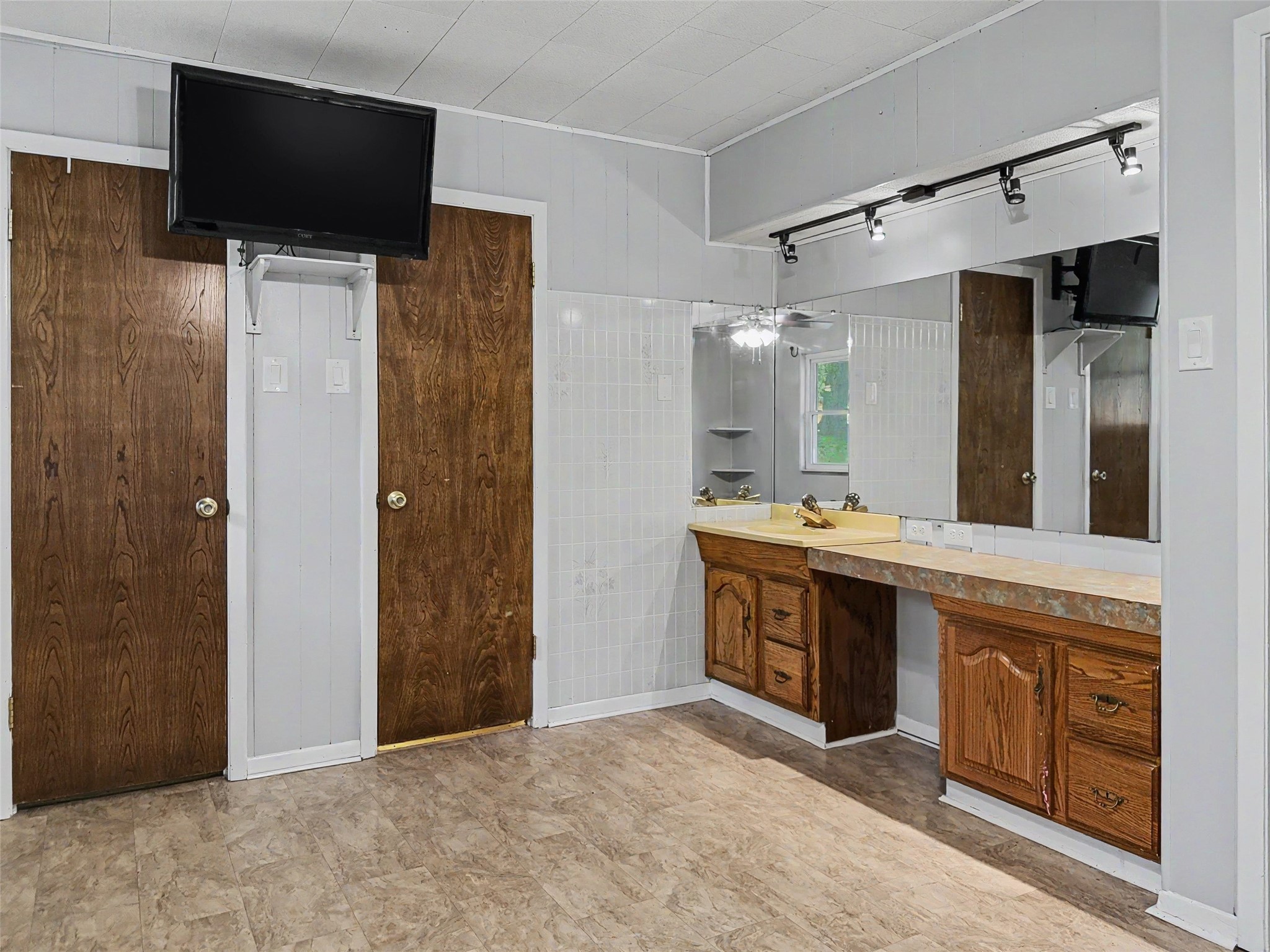 3153 An County Road 319 Frankston TX 75763
