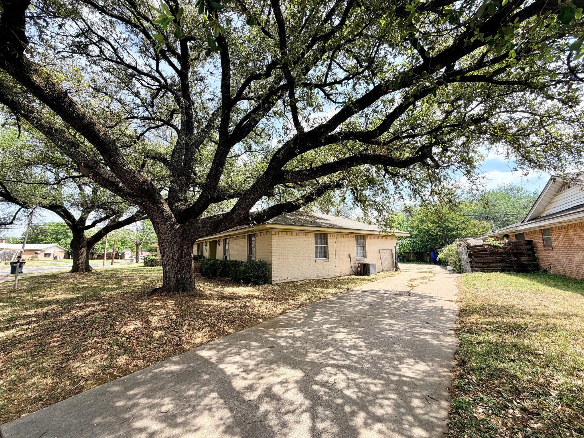 5606 Hawthorne Drive Waco TX 76710