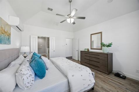 413 Lake Livingston Trail Mckinney TX 75071