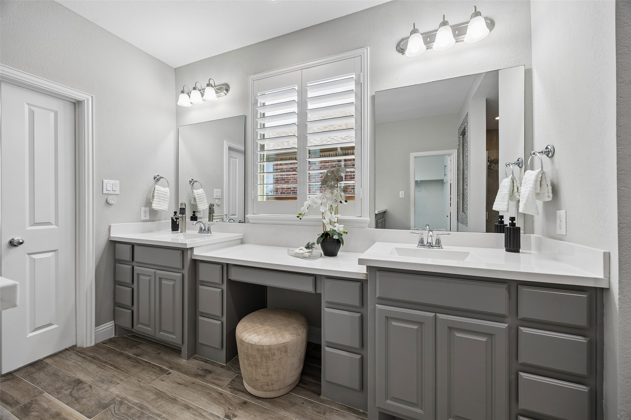 413 Lake Livingston Trail Mckinney TX 75071