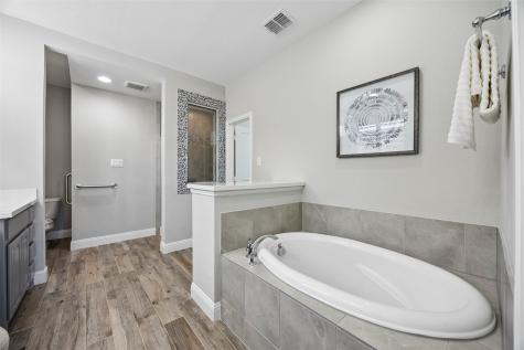 413 Lake Livingston Trail Mckinney TX 75071