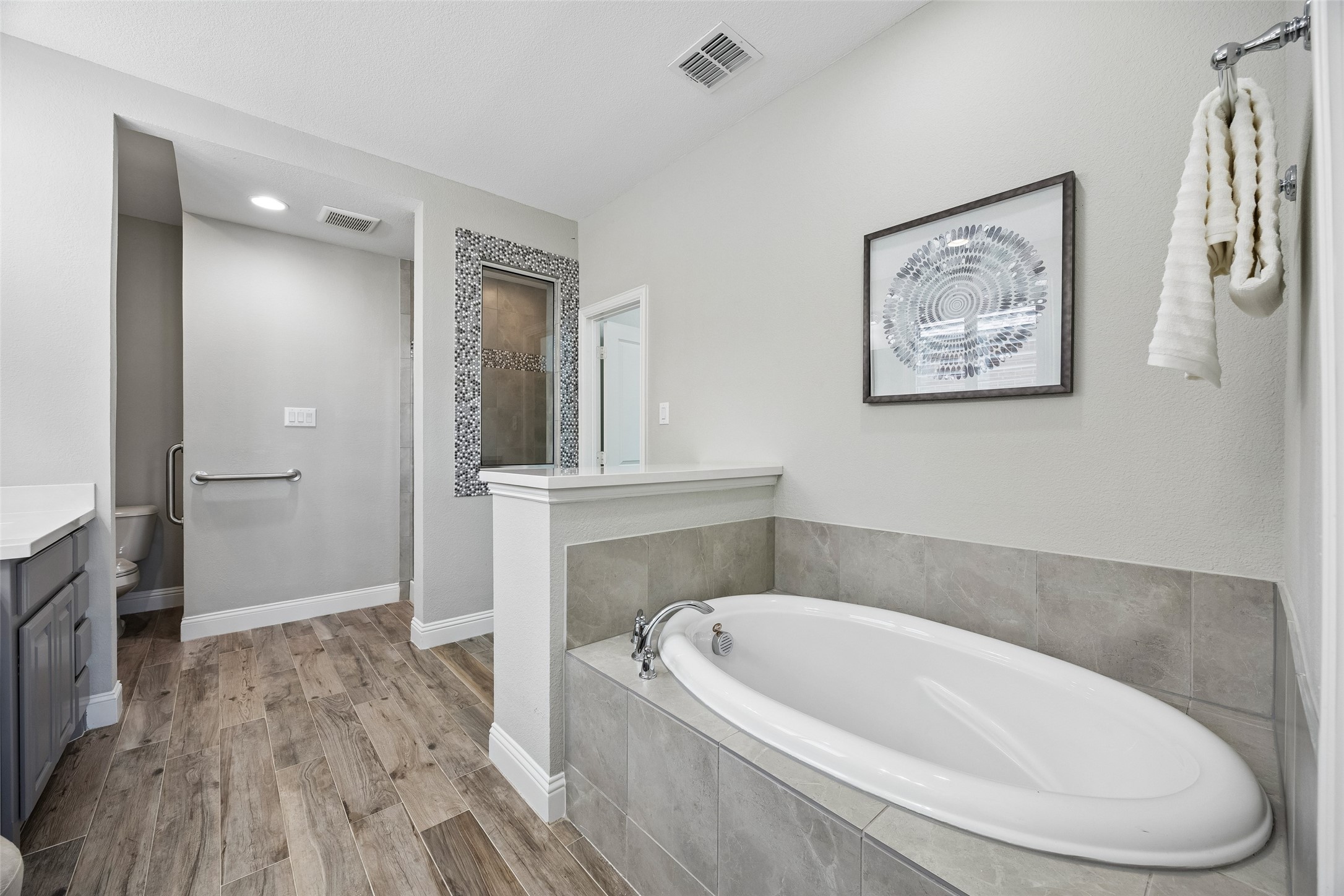 413 Lake Livingston Trail Mckinney TX 75071