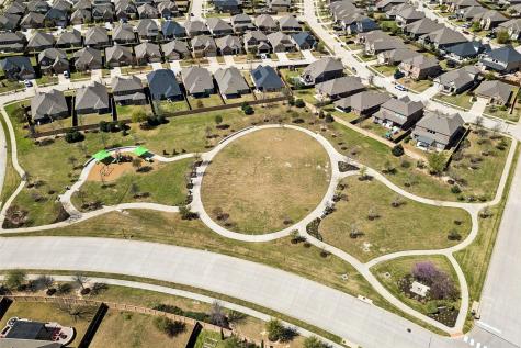 413 Lake Livingston Trail Mckinney TX 75071