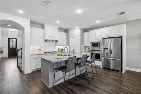 413 Lake Livingston Trail Mckinney TX 75071