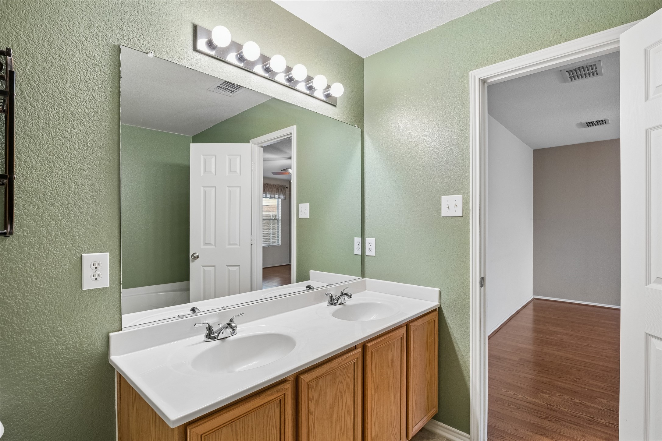 1413 Puerto Lago Drive Little Elm TX 75068