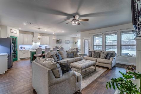 2909 Grizzly Road Aubrey TX 76227