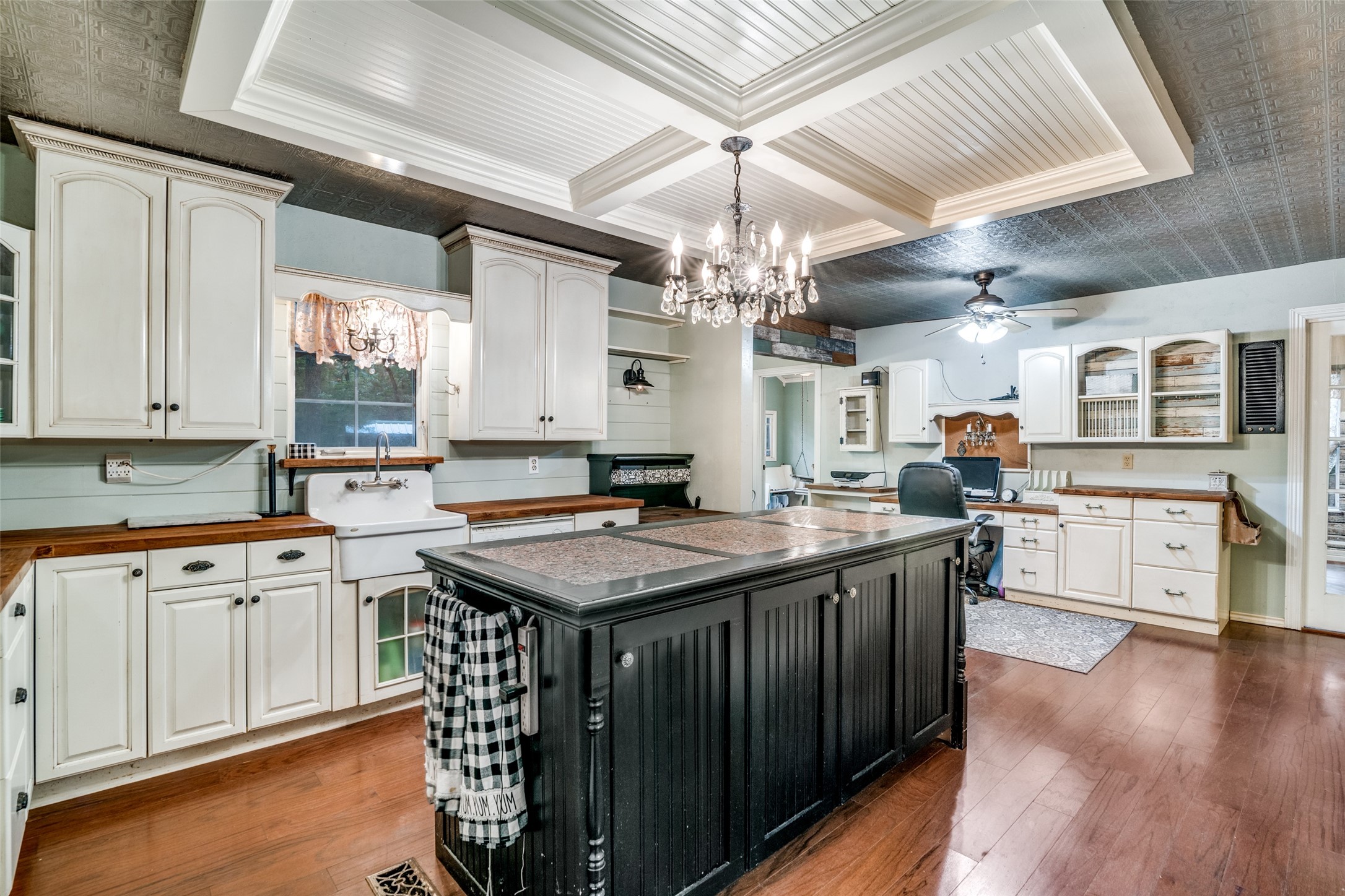 10690 County Road 2450 Terrell TX 75160