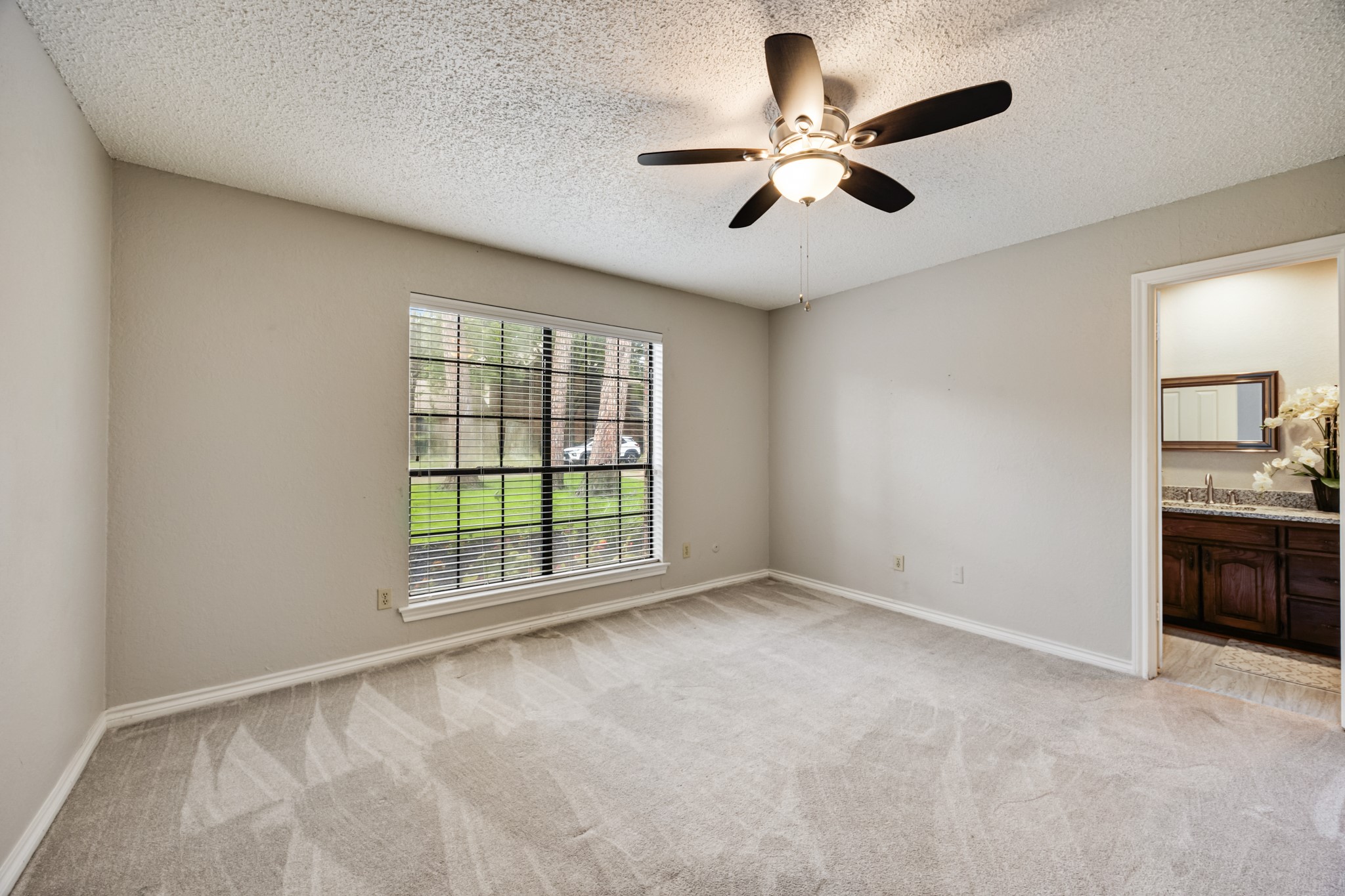 4609 Brentgate Drive Arlington TX 76017