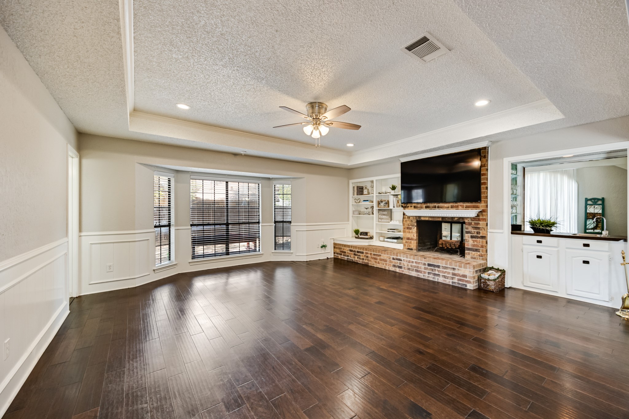 4609 Brentgate Drive Arlington TX 76017