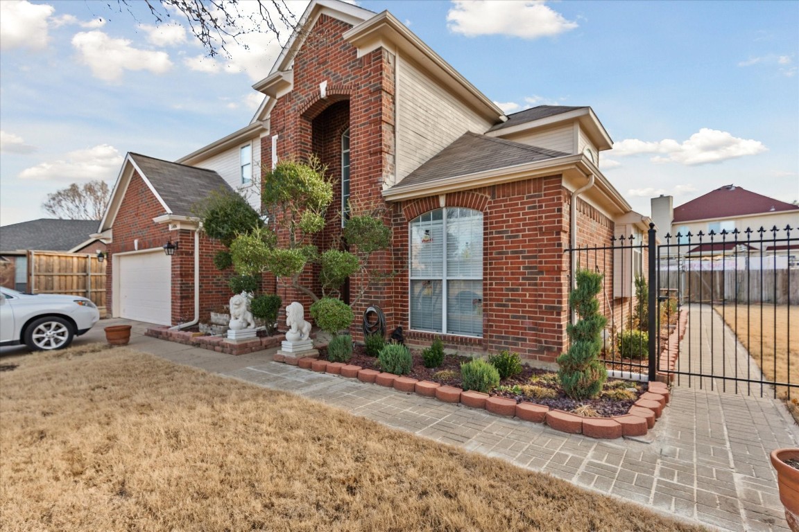 5406 Brockton Court Arlington TX 76018