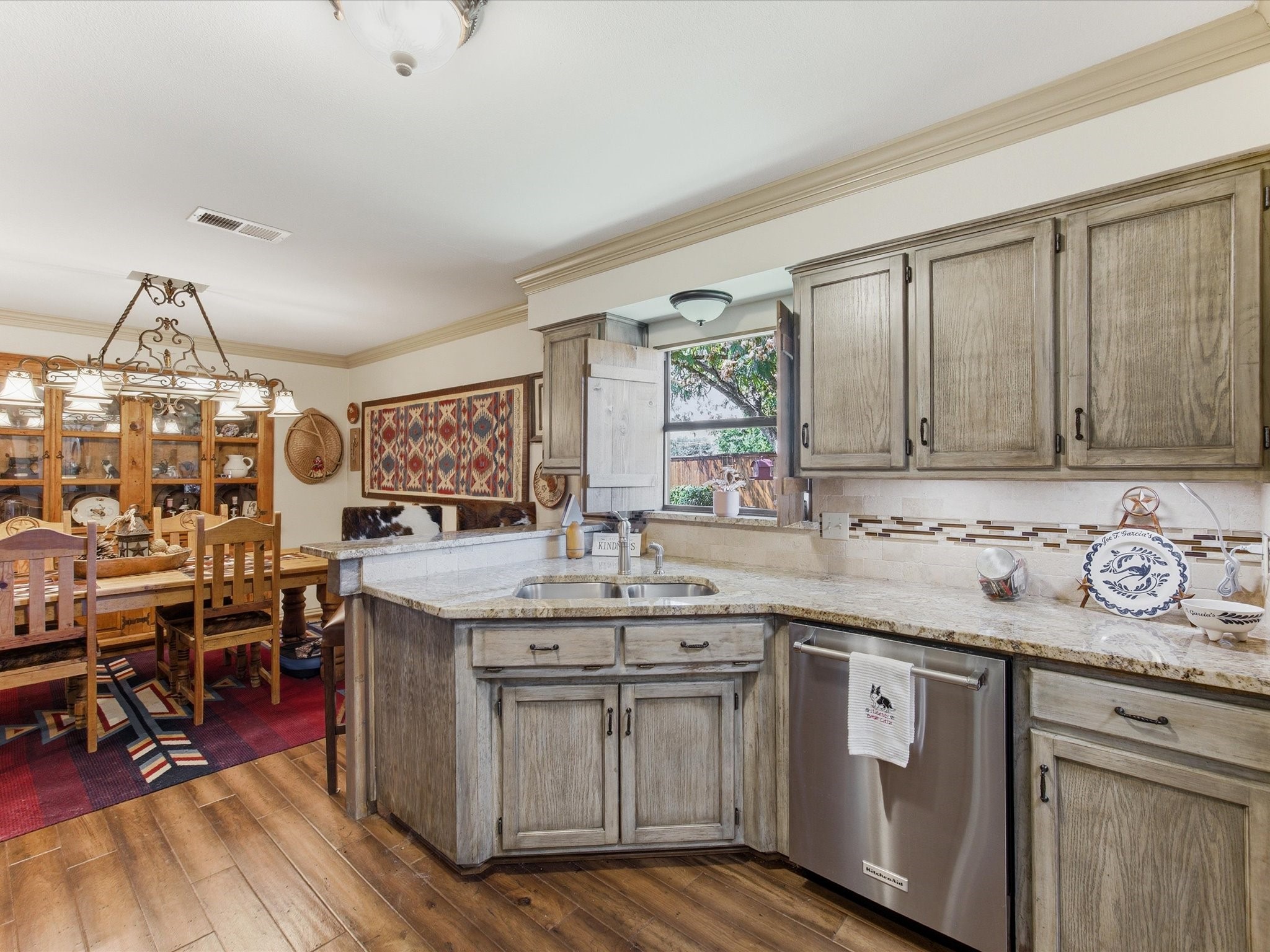 2100 Whispering Wind Street Fort Worth TX 76108
