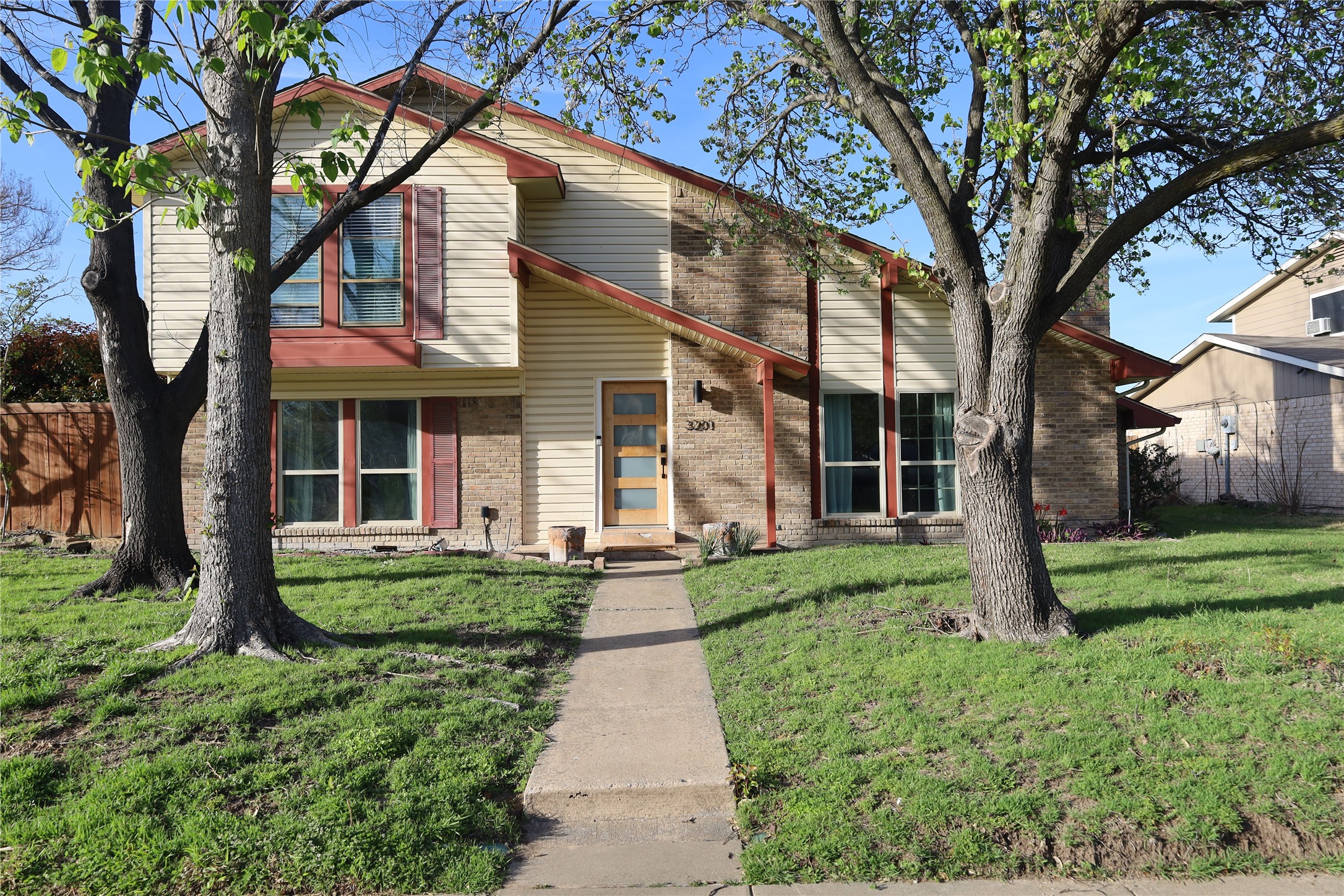 3201 Tampa Drive Garland TX 75043