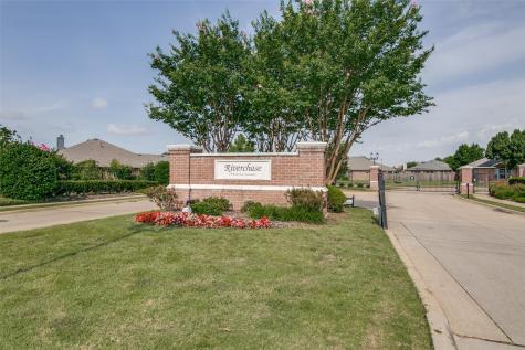1811 Country Walk Lane Wylie TX 75098