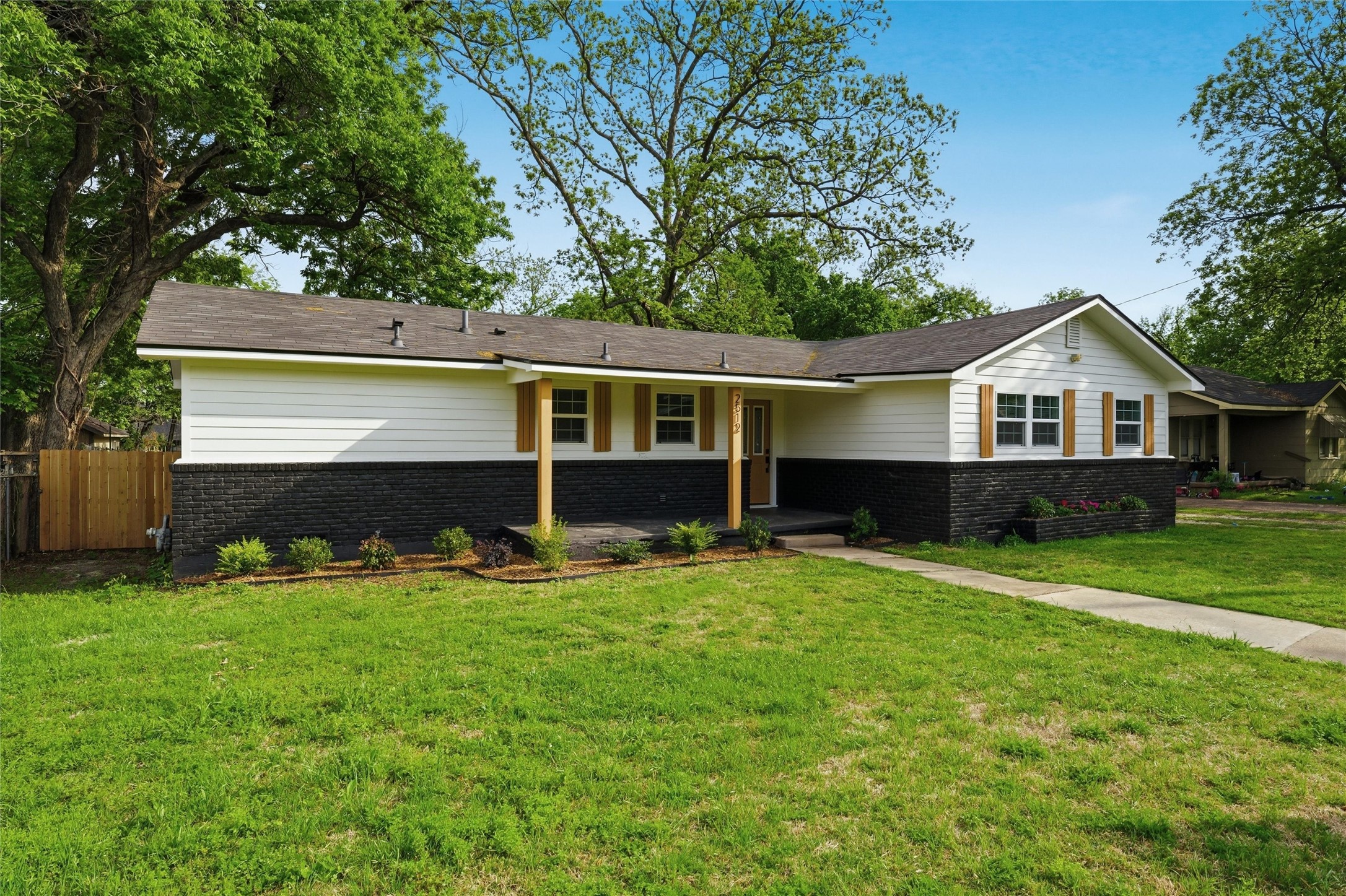 2512 Mckenzie Avenue Waco TX 76708