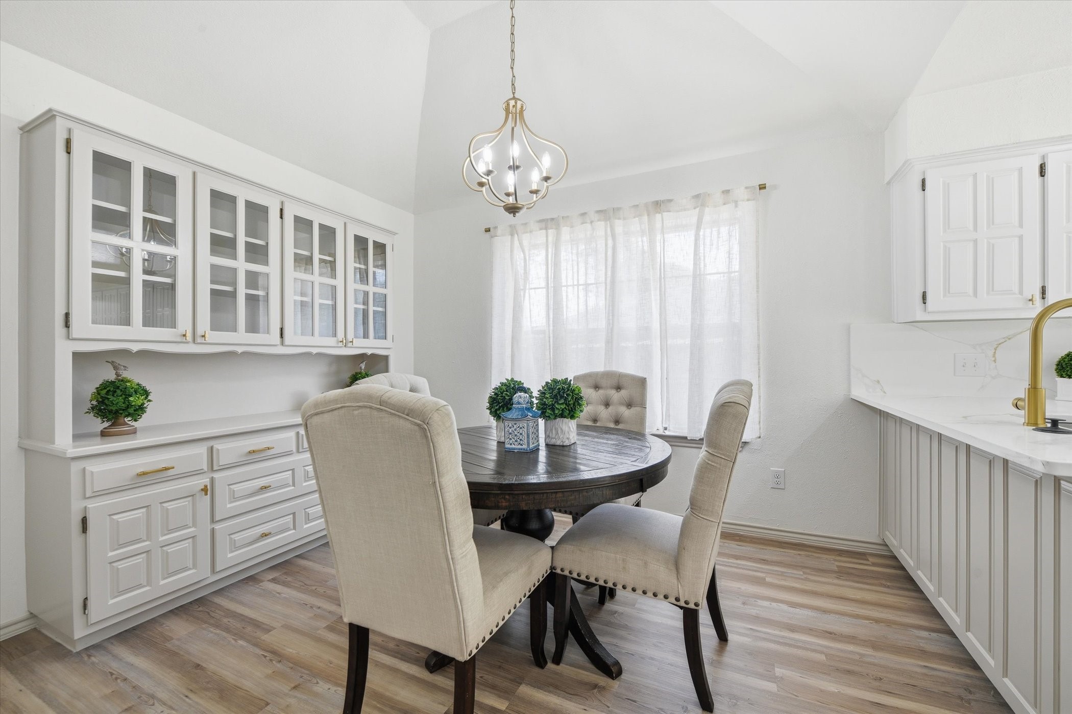 517 E Beady Road Arlington TX 76006