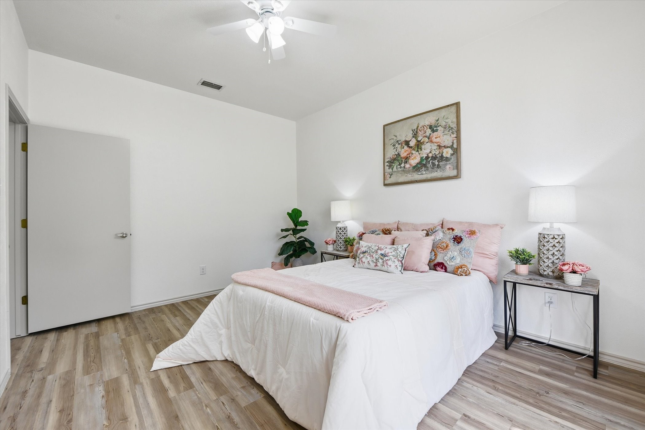 517 E Beady Road Arlington TX 76006