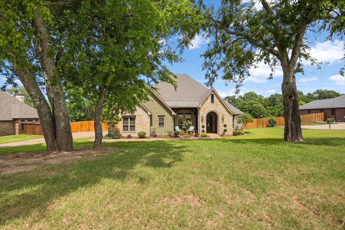 320 Katima Lane Bullard TX 75757