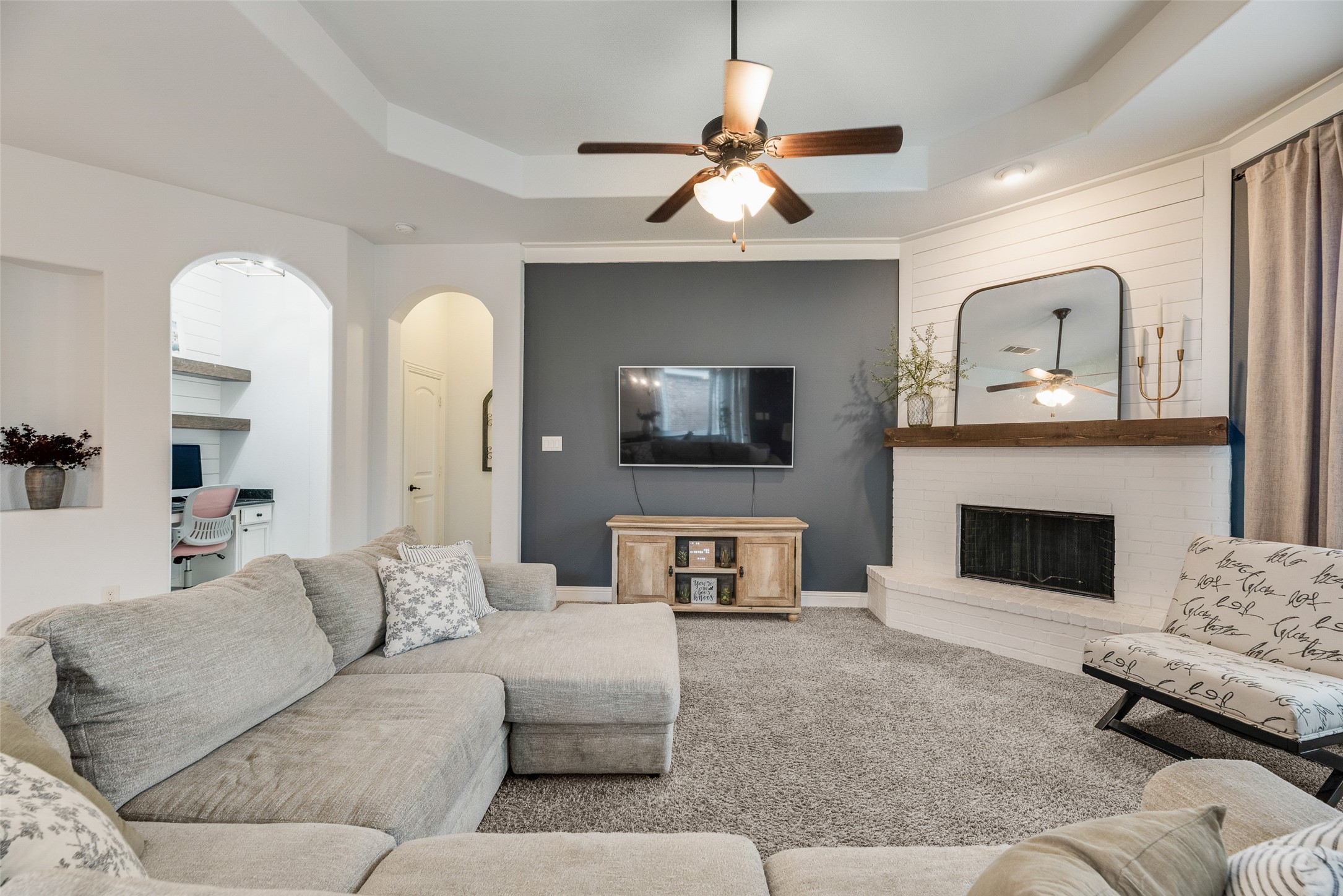 1305 Cheyenne Drive Aubrey TX 76227