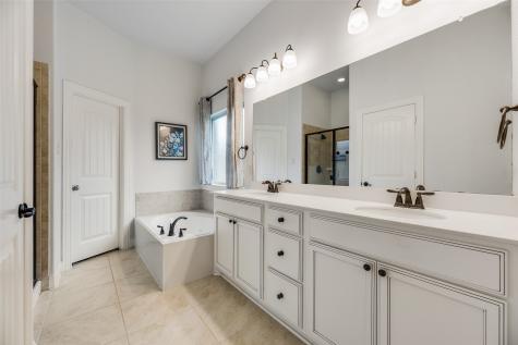 1305 Cheyenne Drive Aubrey TX 76227