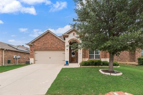 1305 Cheyenne Drive Aubrey TX 76227