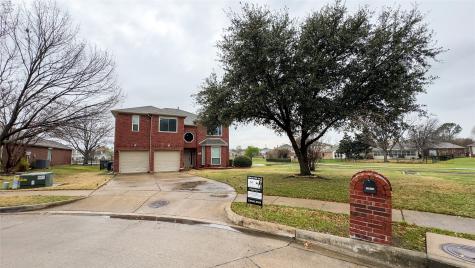 2700 Crater Lake Lane Denton TX 76210