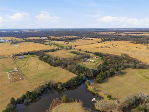 1036 Bewley Road Whitesboro TX 76273