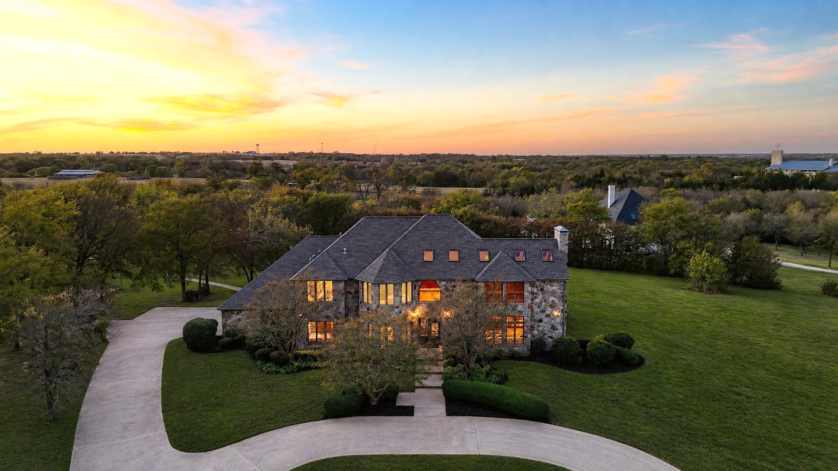 362 Woodland Hills Drive Sherman TX 75092