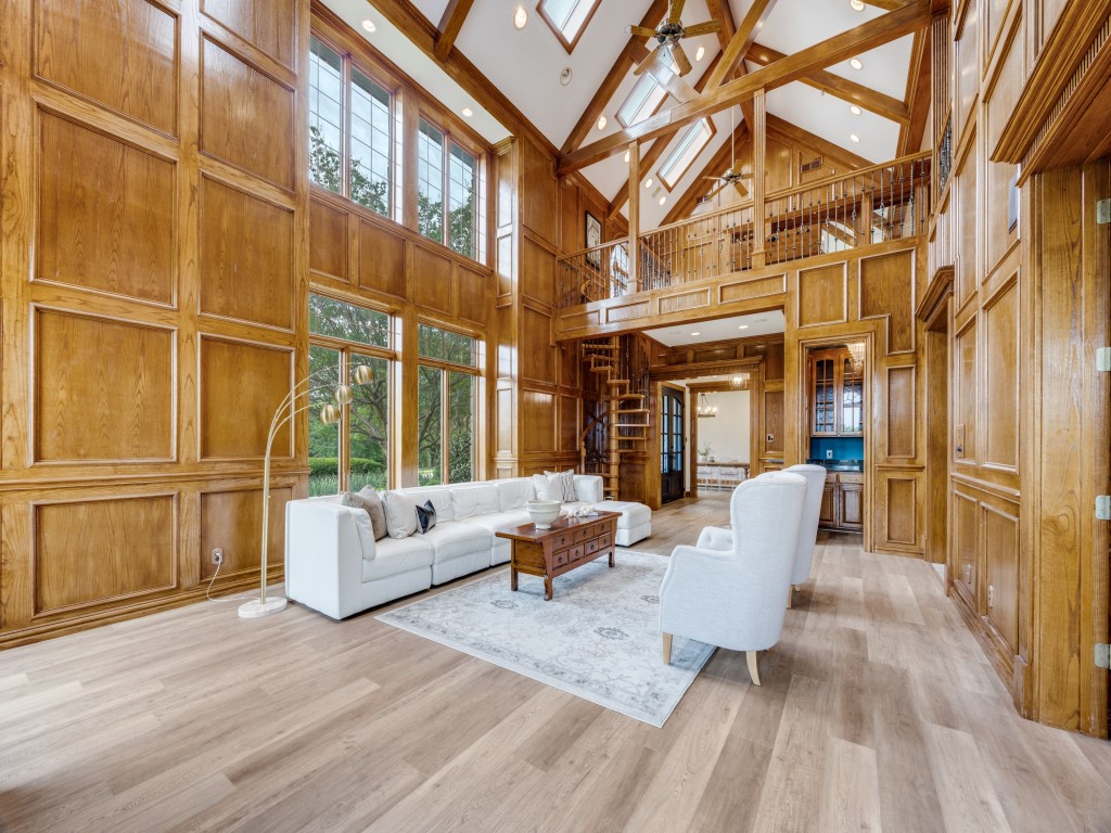 362 Woodland Hills Drive Sherman TX 75092