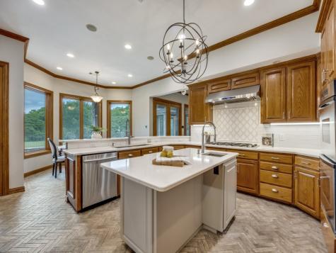 362 Woodland Hills Drive Sherman TX 75092