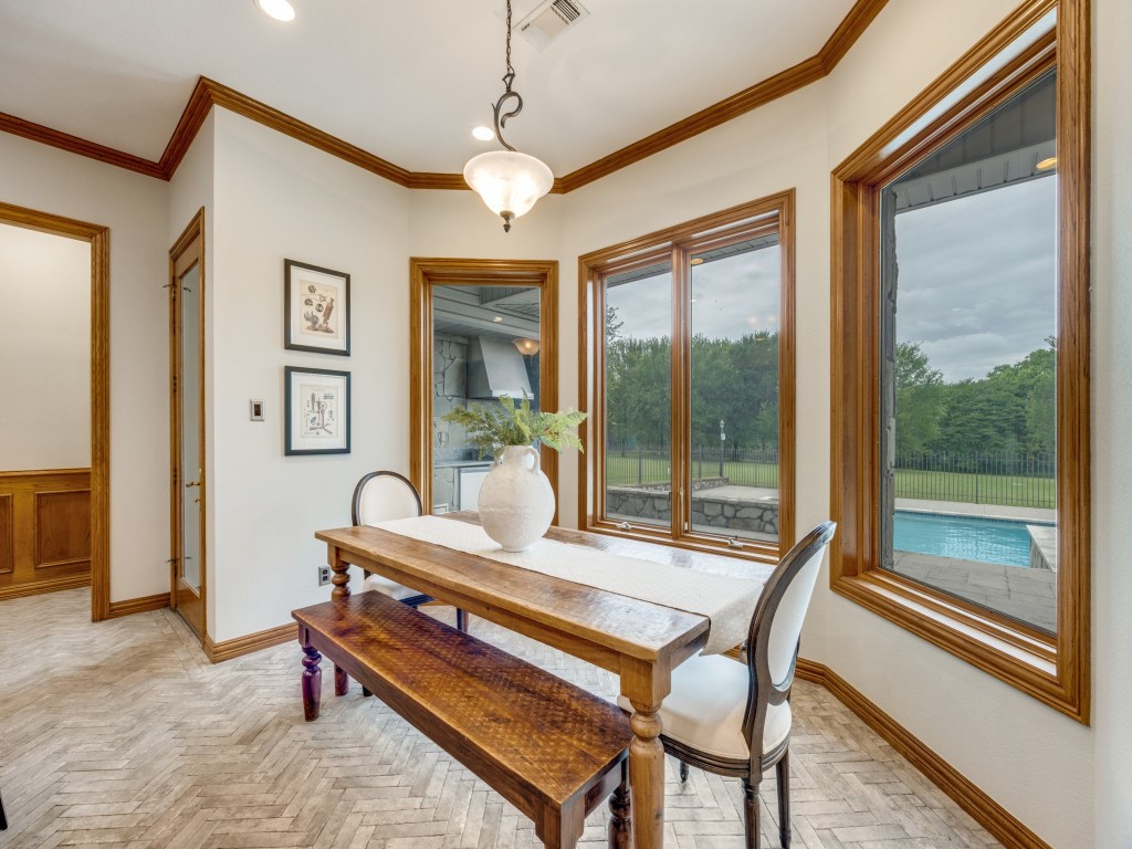 362 Woodland Hills Drive Sherman TX 75092