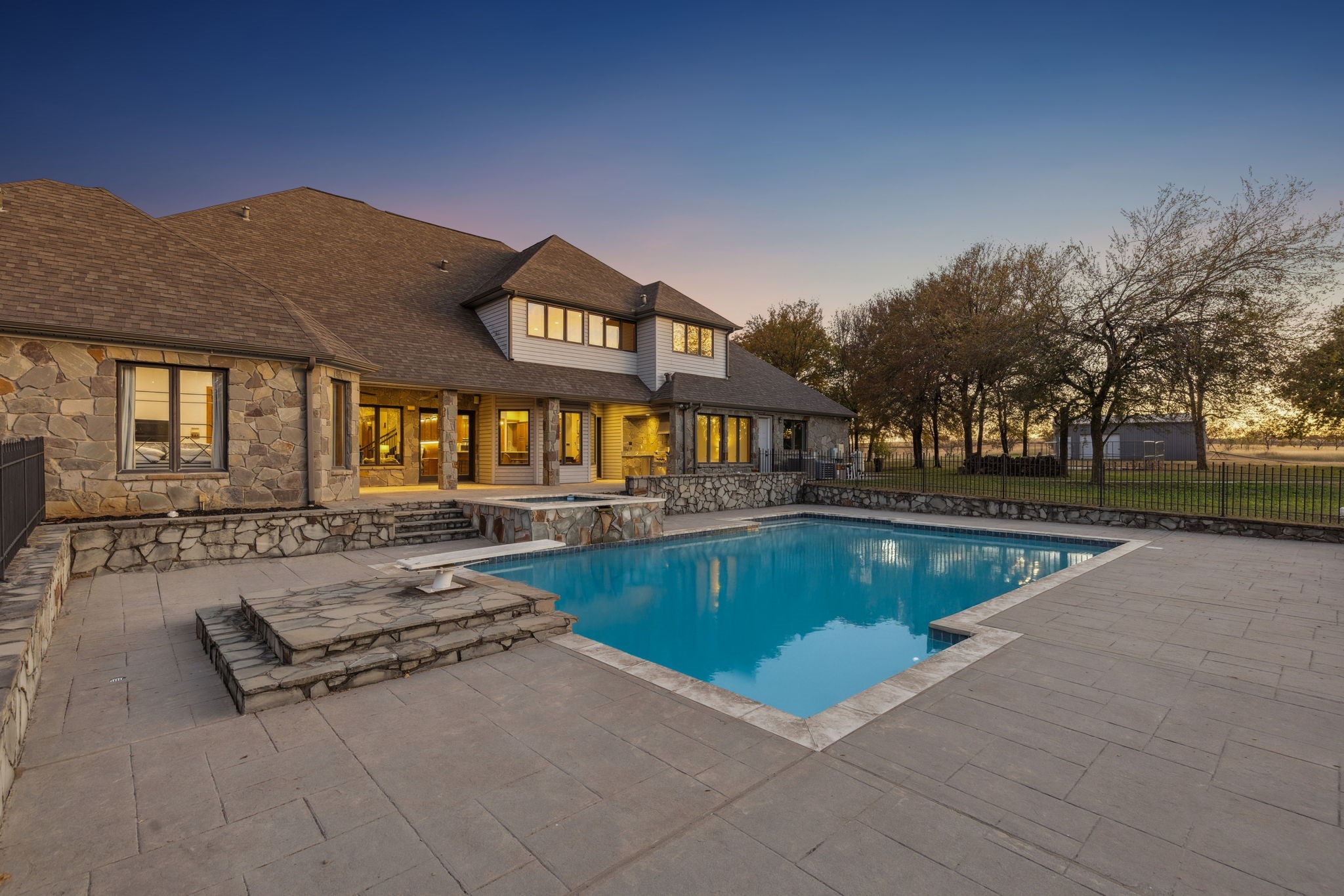 362 Woodland Hills Drive Sherman TX 75092
