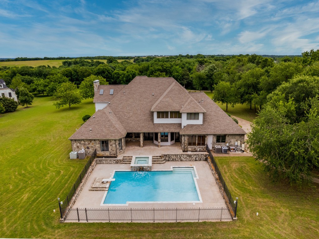 362 Woodland Hills Drive Sherman TX 75092
