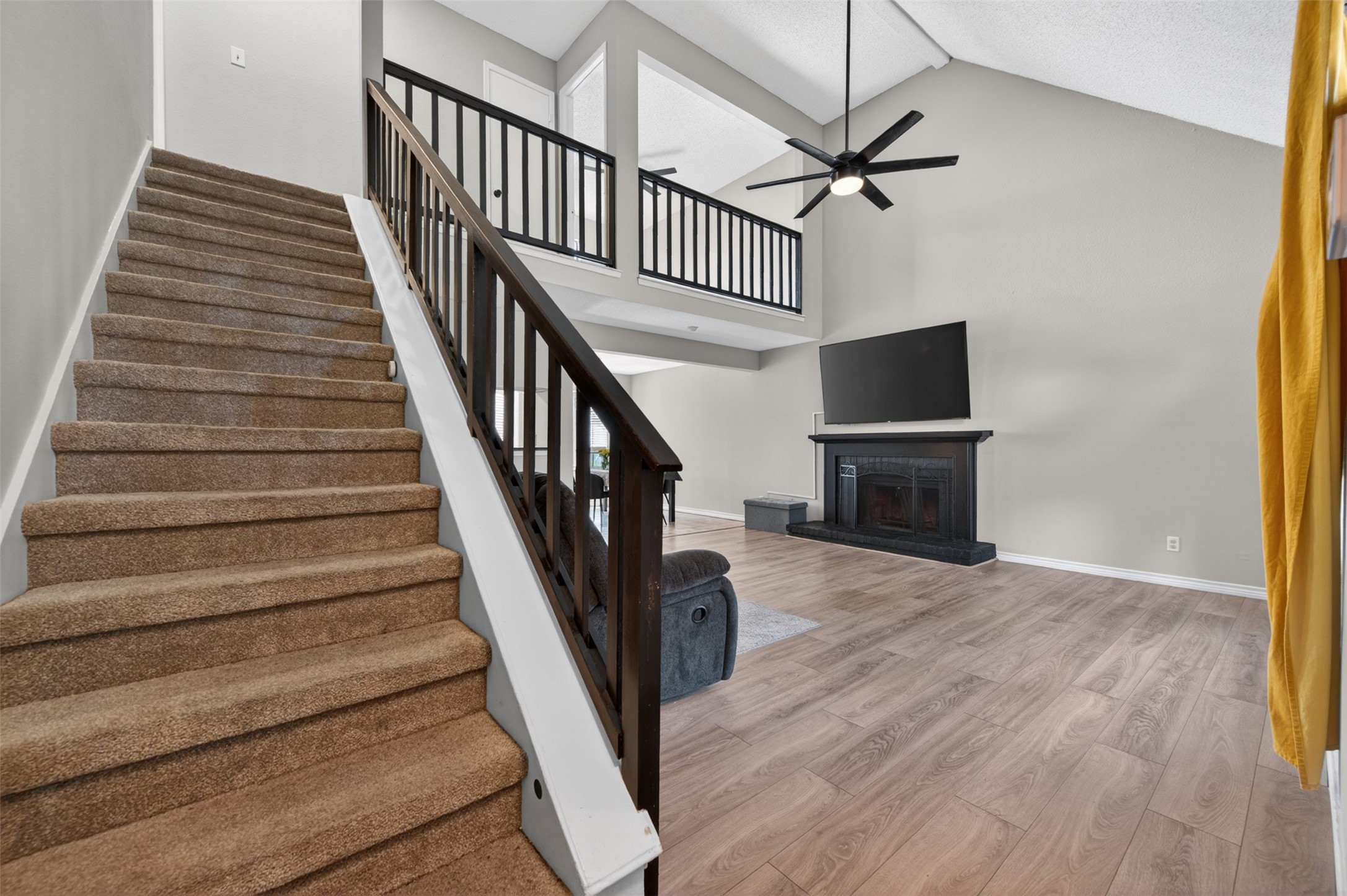 5207 Nocona Lane Arlington TX 76018