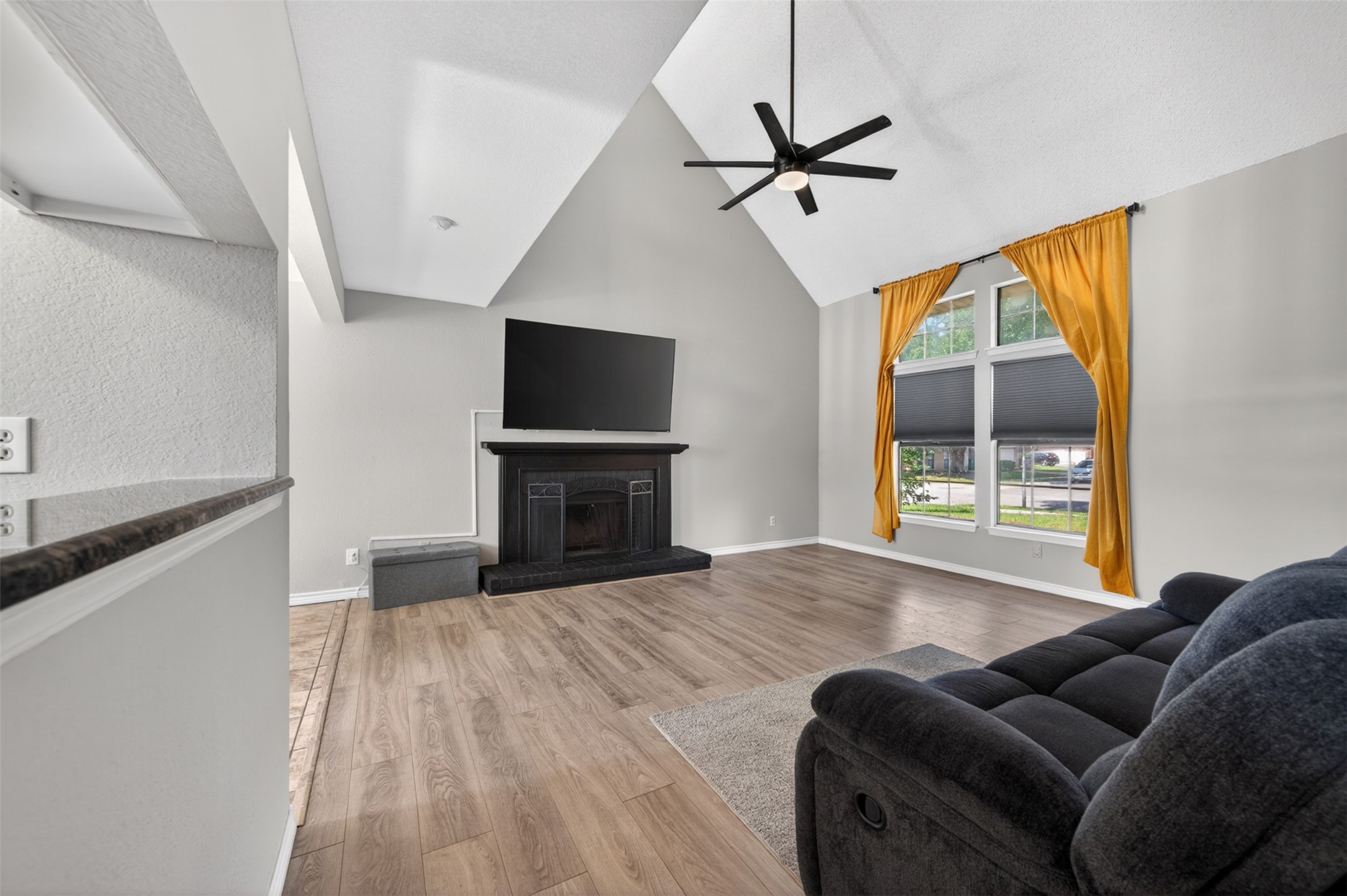 5207 Nocona Lane Arlington TX 76018