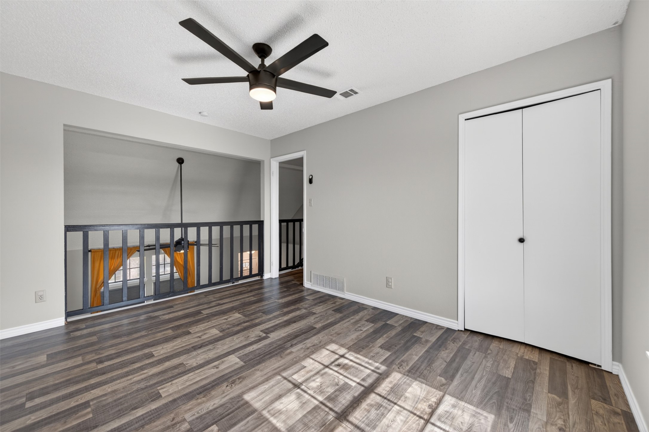 5207 Nocona Lane Arlington TX 76018