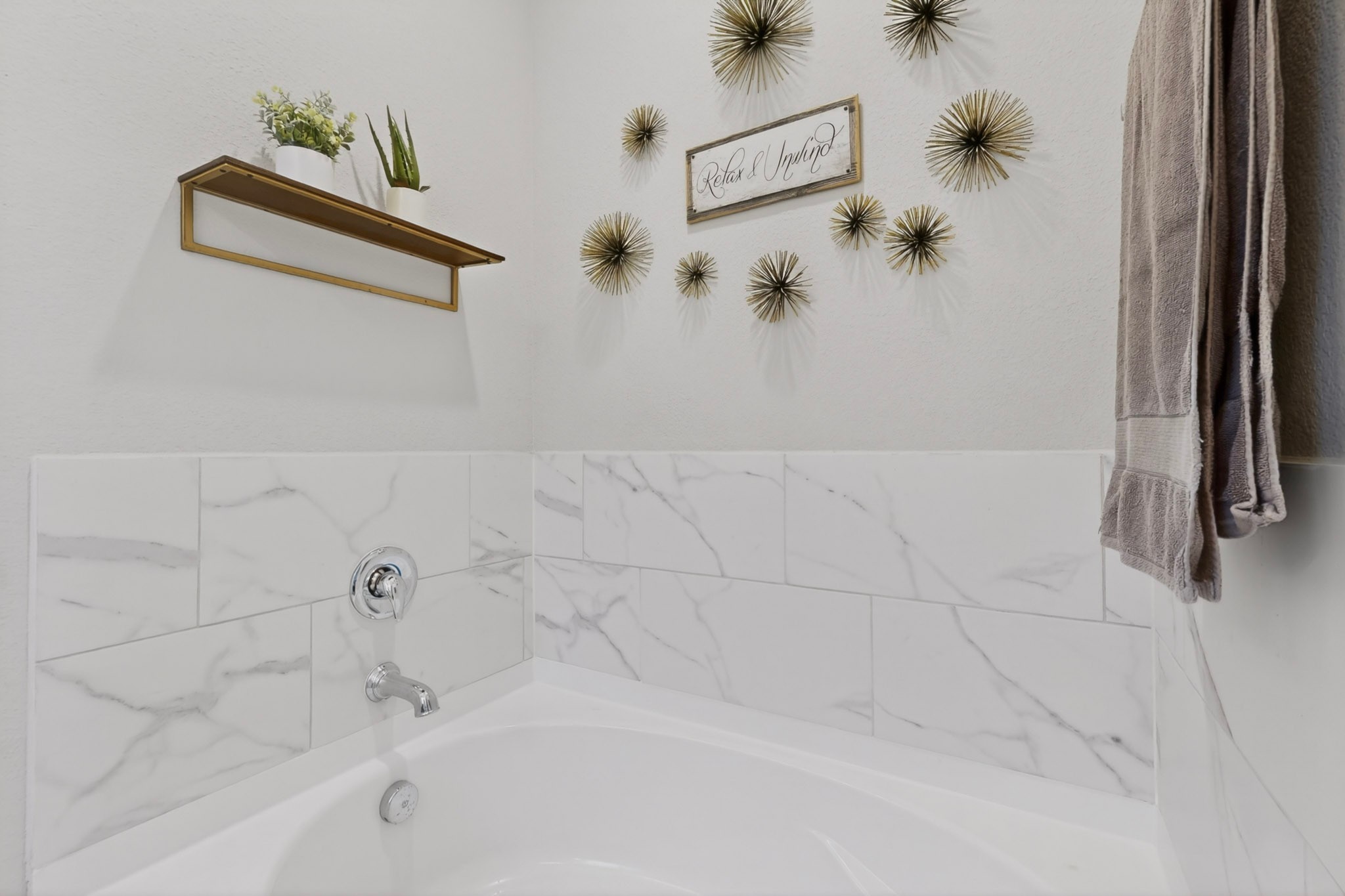3825 Primrose Drive Aubrey TX 76227