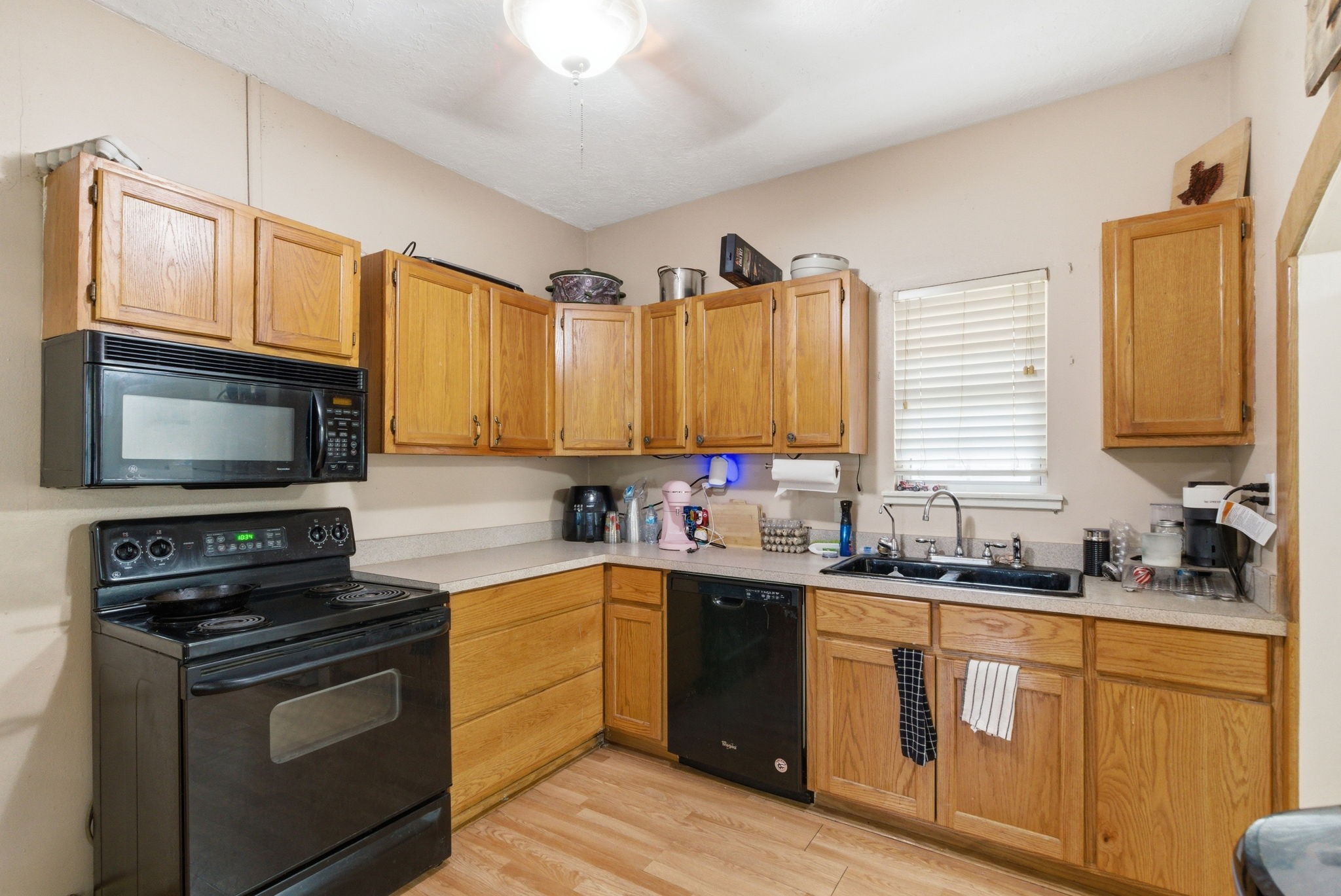 525 S Austin Street De Leon TX 76444