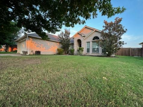 102 Chesterfield Circle Waxahachie TX 75165