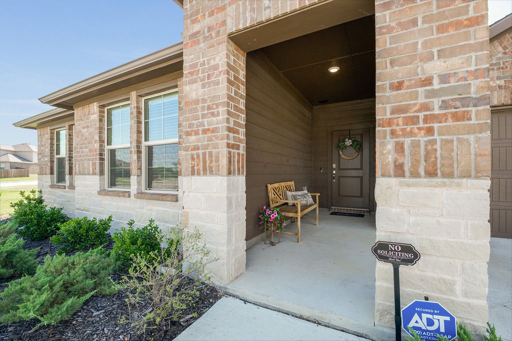 1457 Coulter Road Burleson TX 76028